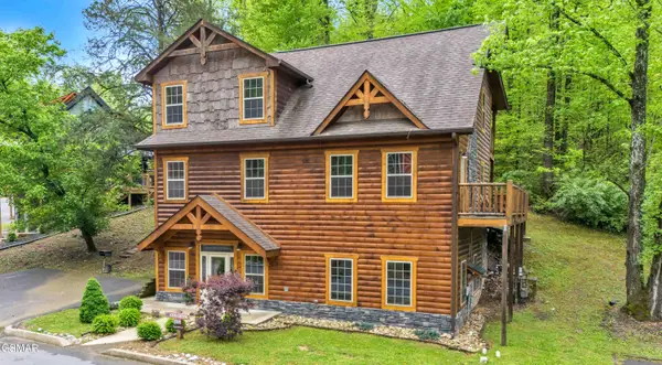 2378 Alpine Village Way, Pigeon Forge, TN 37863