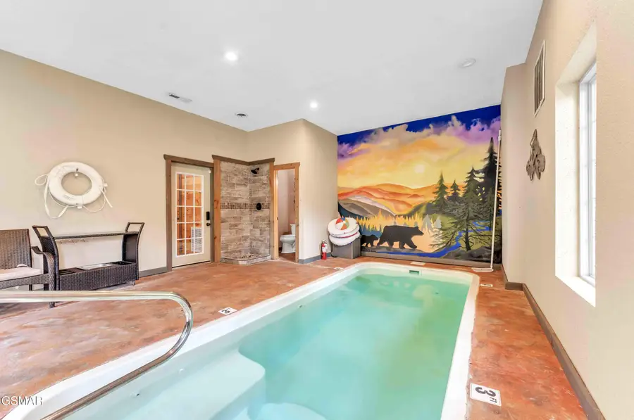 2378 Alpine Village Way, Pigeon Forge, TN 37863 - Image #2