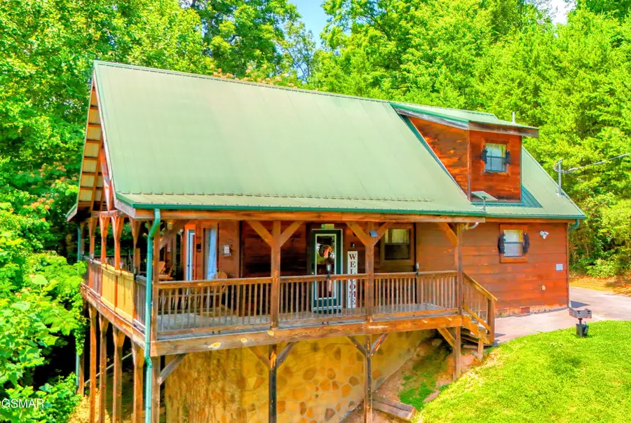 2010 Bird Ridge Road, Sevierville, TN 37876 - Image #2