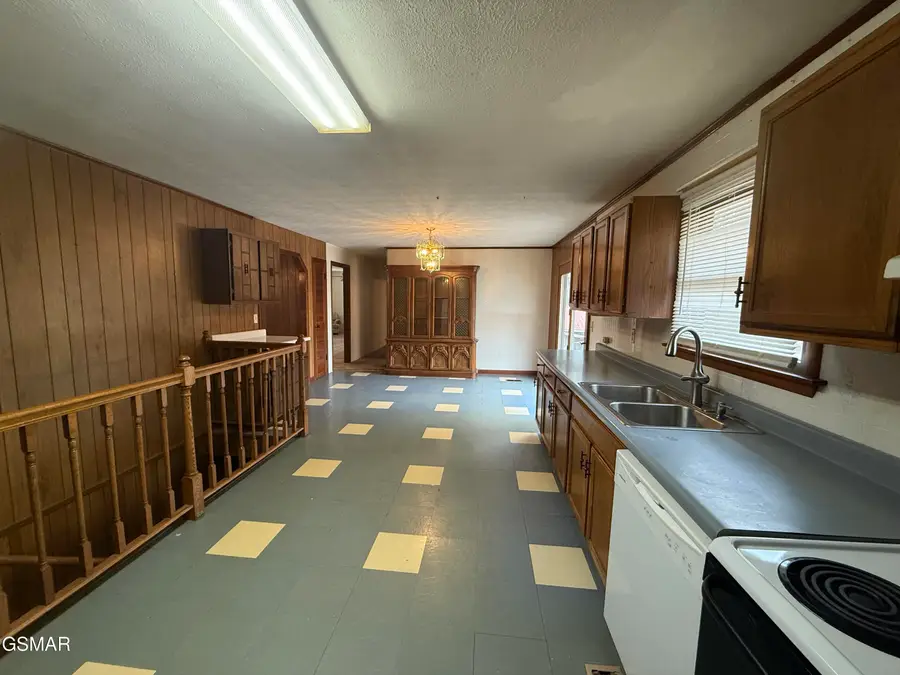 1342 Edwina-bridgeport Road, Newport, TN 37821 - Image #2