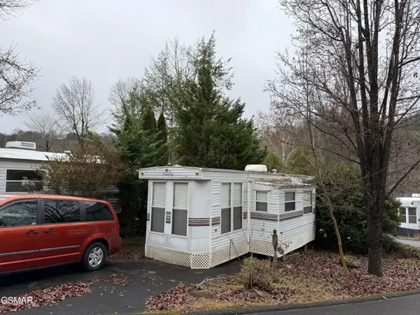 4229 E Parkway Pky. Lot #119, Gatlinburg, TN 37738