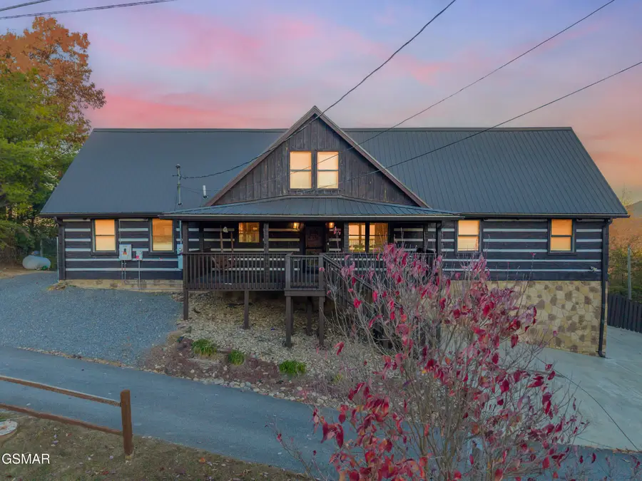 2270 Windswept View Way, Sevierville, TN 37876 - Image #2