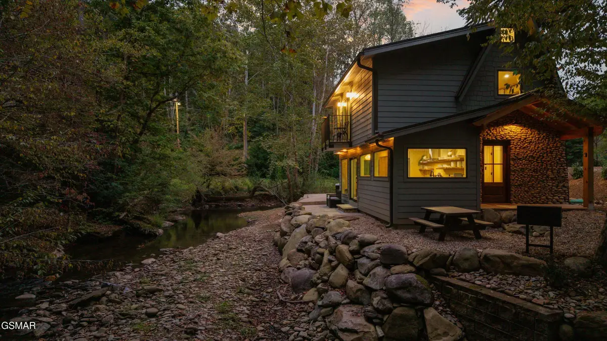 2951 Webb Creek Road, Sevierville, TN 37876 - Image #1