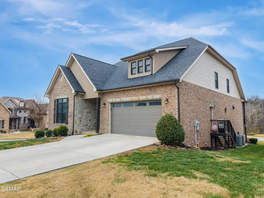 701 Waters Edge, Dandridge, TN 37725 - Image #2