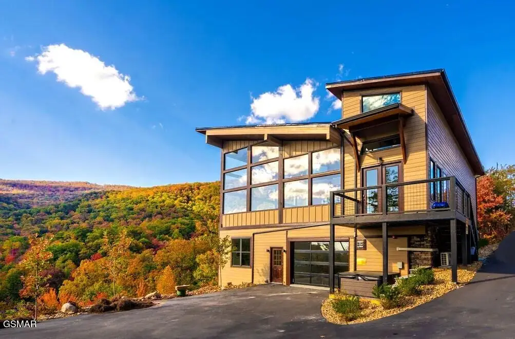3343 Summit Trails Drive, Sevierville, TN 37862 - Image #1