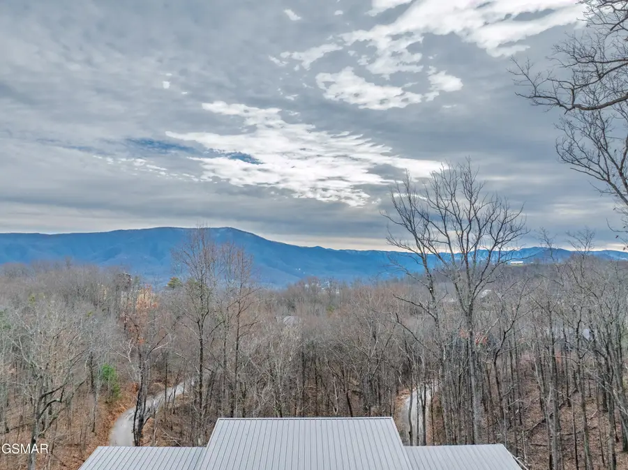 1995 Spurling Road, Sevierville, TN 37862 - Image #3