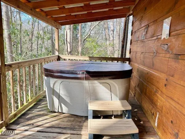 1041 Ridgefield Drive, Sevierville, TN 37876 - Image #3