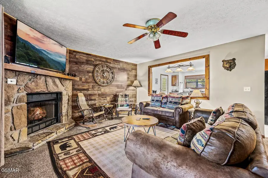 3022 Crestview Court, Sevierville, TN 37862 - Image #3