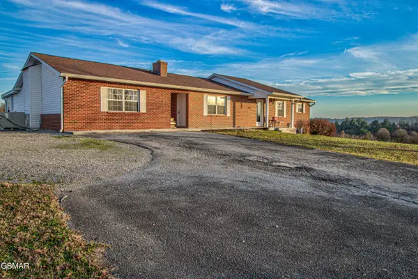 500 Allison Town Road, Philadelphia, TN 37846