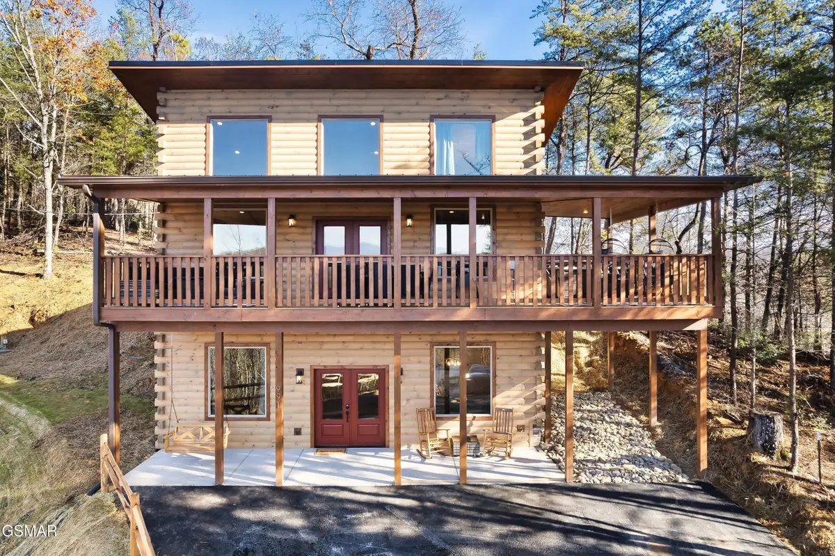 991 King Branch Road, Sevierville, TN 37876 - Image #1