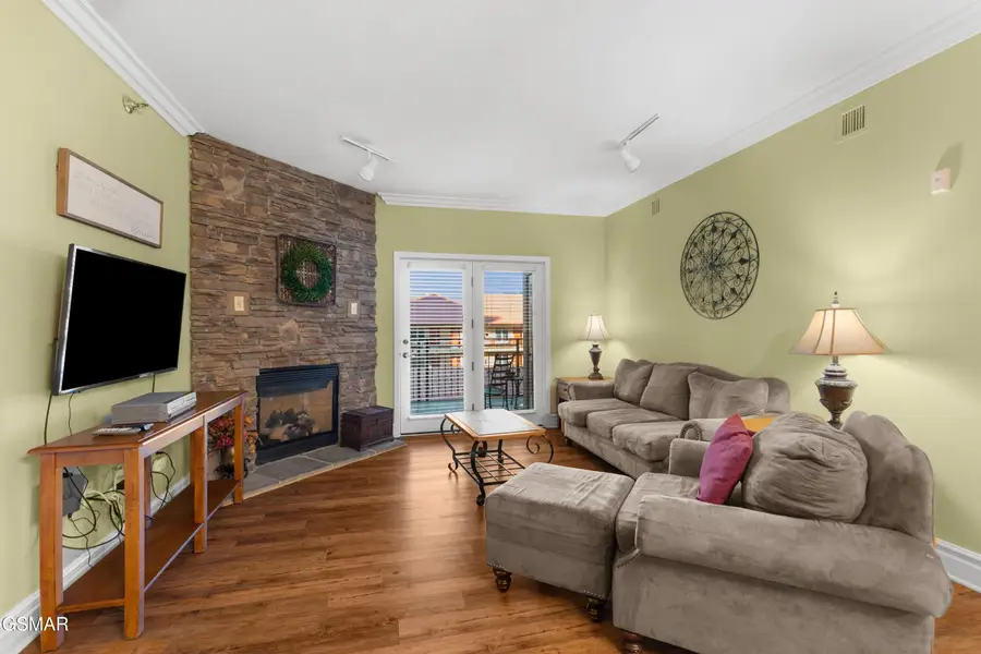 215 Woliss #103, Gatlinburg, TN 37738 - Image #2