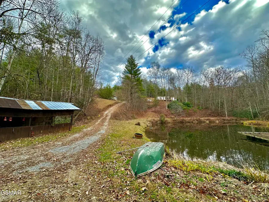 4346 Henry Town Road, Sevierville, TN 37876 - Image #3