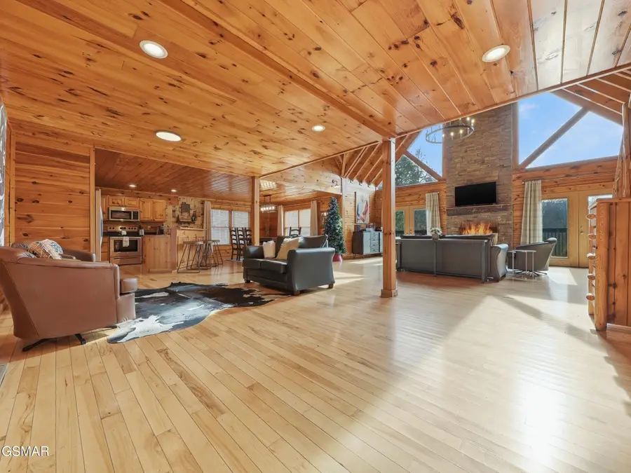 2336 Breezy Road, Sevierville, TN 37876 - Image #2