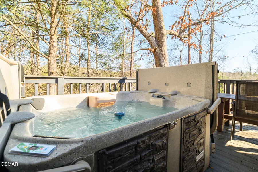 2834 Longvale Lane, Sevierville, TN 37862 - Image #3