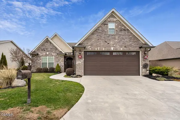 2241 Boulder Crest Lane, Sevierville, TN 37876