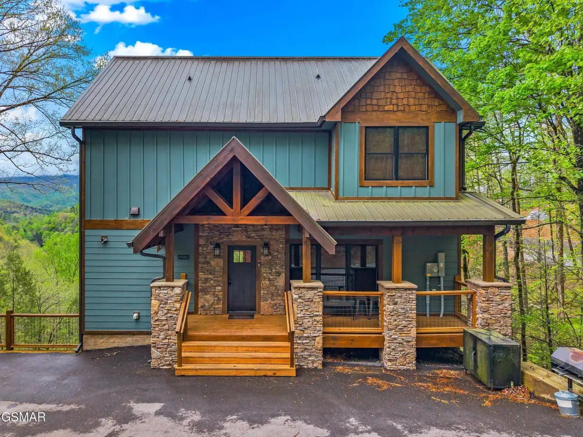 5276 Riversong Way, Sevierville, TN 37876 - Image #1
