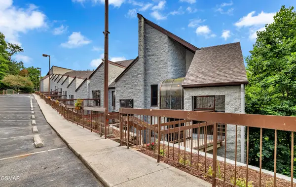 1155 Upper Alpine Way #UNIT 211, Gatlinburg, TN 37738