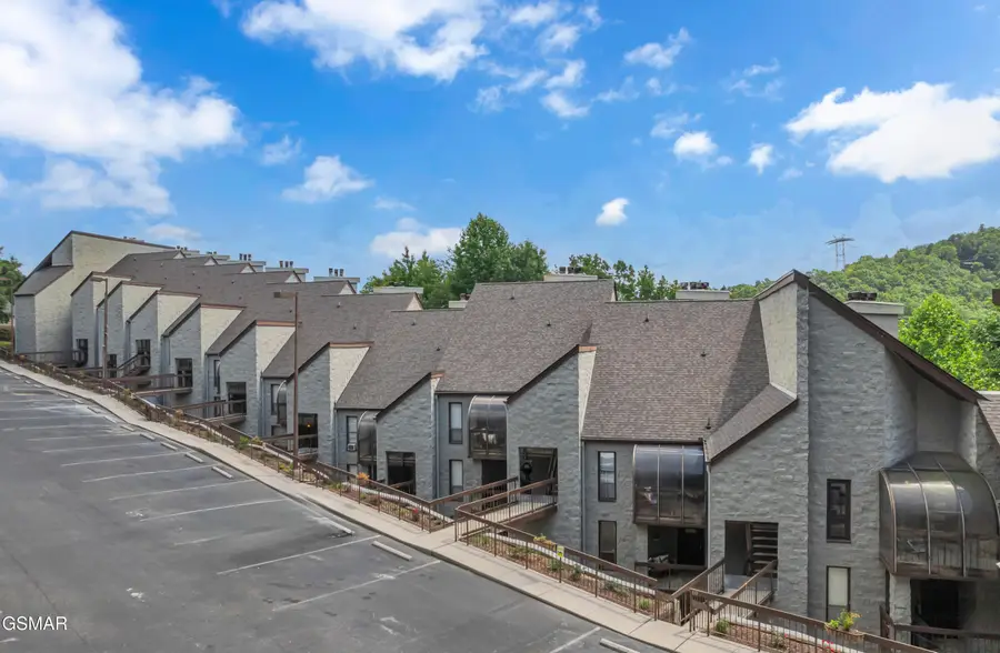 1155 Upper Alpine Way #UNIT 211, Gatlinburg, TN 37738 - Image #2