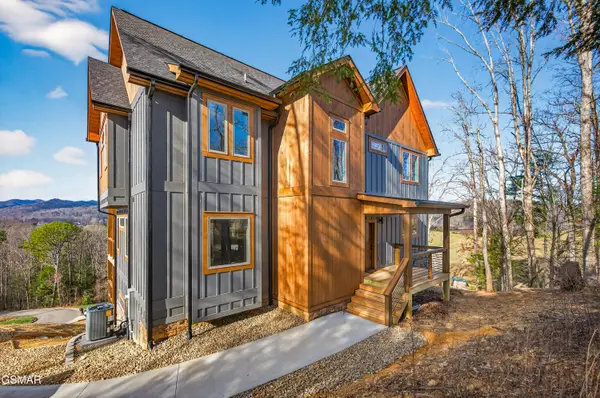 3756 Revetta Circle, Sevierville, TN 37862