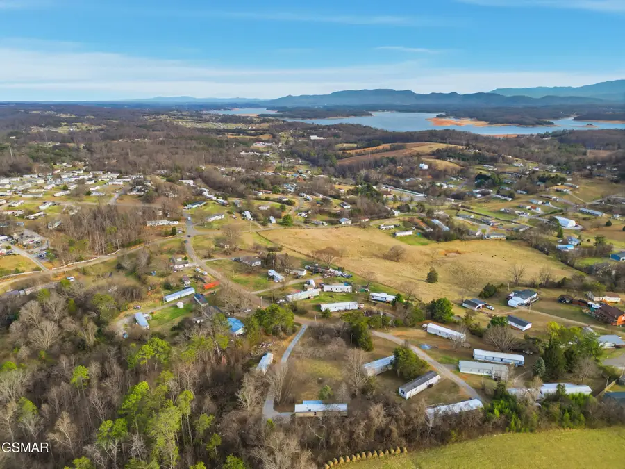 839 Holbert Lane, Kodak, TN 37764 - Image #3