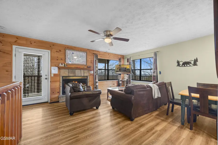 1805 Cherry View Lane, Sevierville, TN 37876 - Image #3