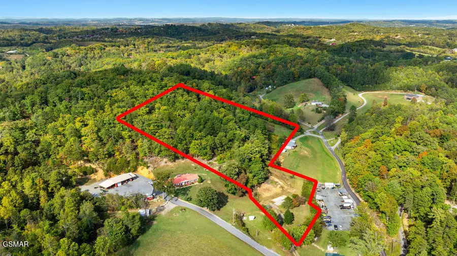 1009 Franklin Lane, Sevierville, TN 37876 - Image #2