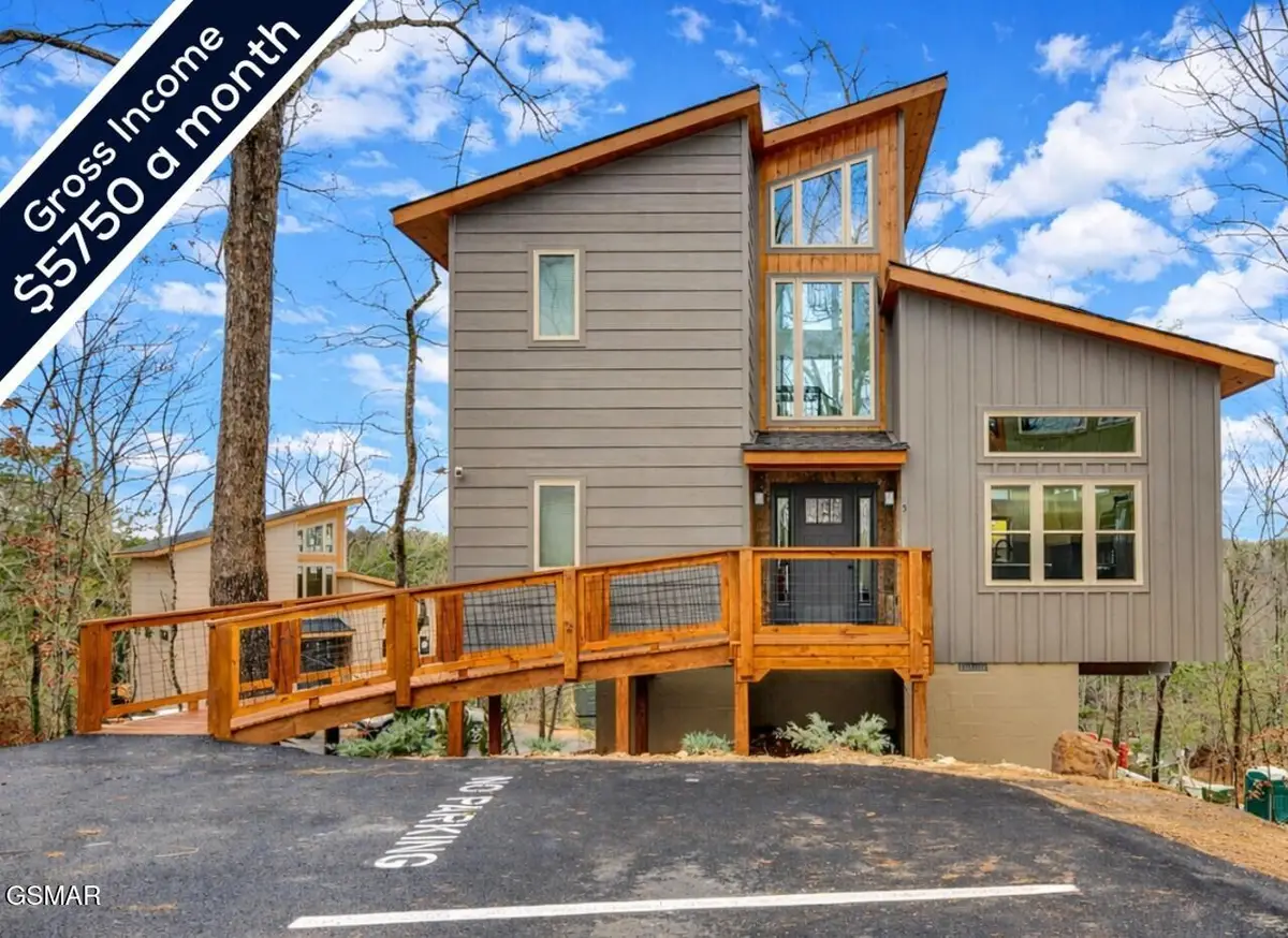 2385 Forge Hideaway Loop #UNIT 3, Pigeon Forge, TN 37863 - Image #1
