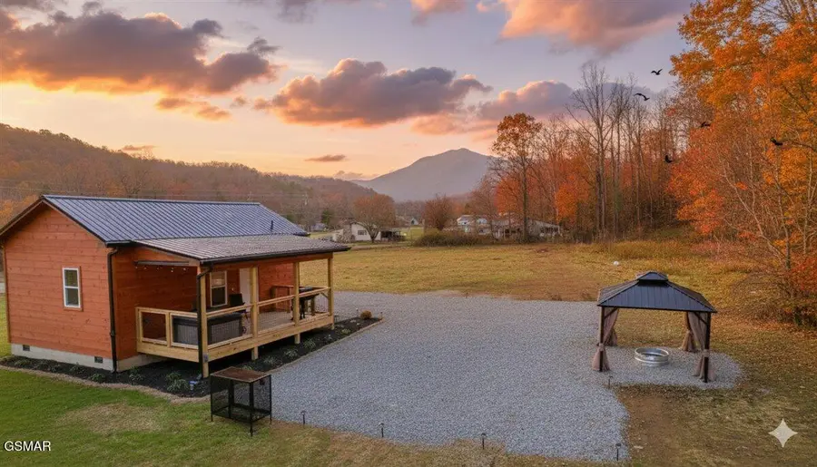 191 Highway 32, Cosby, TN 37722 - Image #2