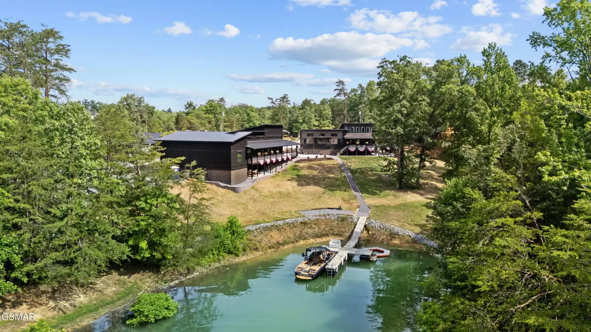 2466/2472 Mcqueen Way, Sevierville, TN 37876 - Image #1