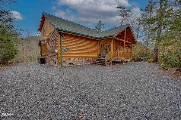 213 222223 Amet Way, Cosby, TN 37722