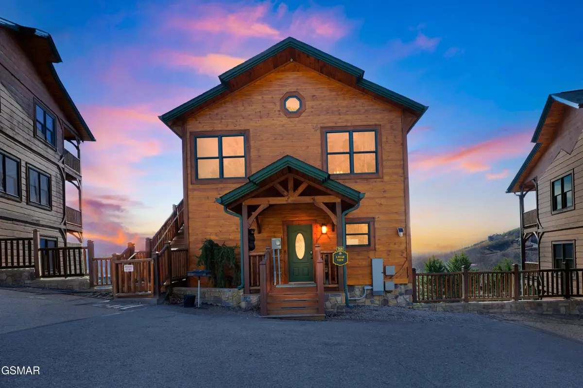 768 Mountain Stream Way, Gatlinburg, TN 37738 - Image #1