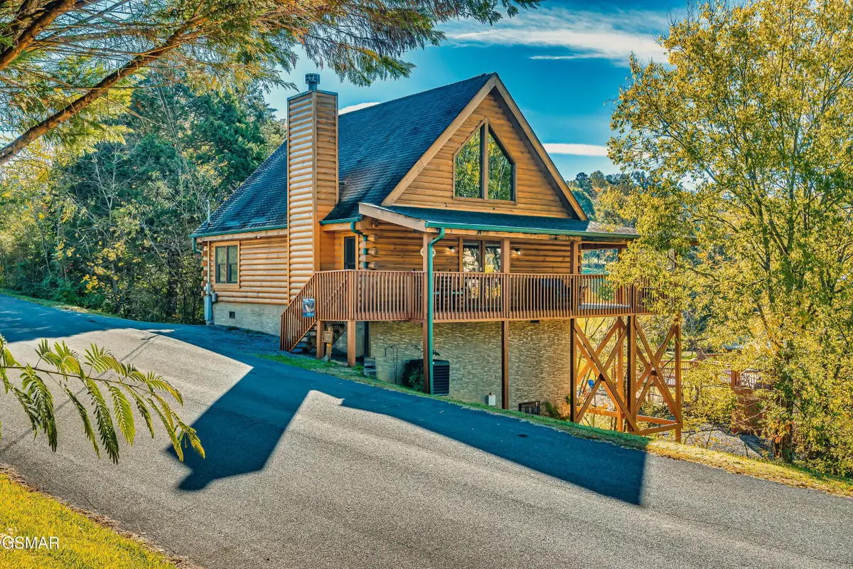 1915 Leatherwood Lane, Sevierville, TN 37862 - Image #1