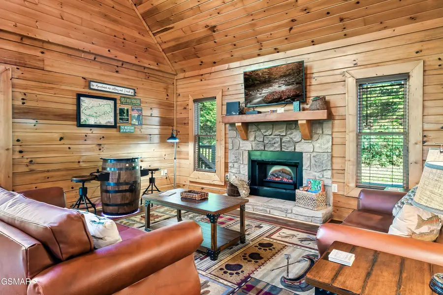 1915 Leatherwood Lane, Sevierville, TN 37862 - Image #3