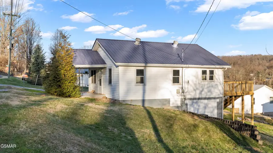 426 E 13th North Street, Morristown, TN 37814 - Image #2