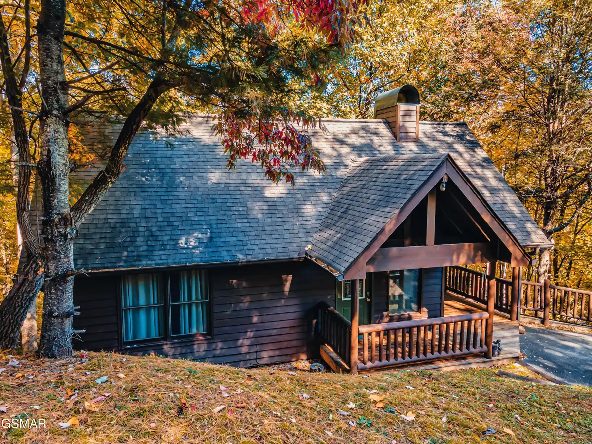 4328 Parkside Village Drive, Sevierville, TN 37862 - Image #1