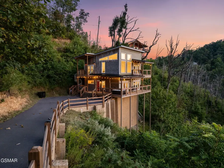 3322 Sugar Maple Loop Road, Sevierville, TN 37862 - Image #3