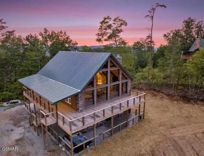 1535 Mountain Trail Lane, Sevierville, TN 37876 - Image #2