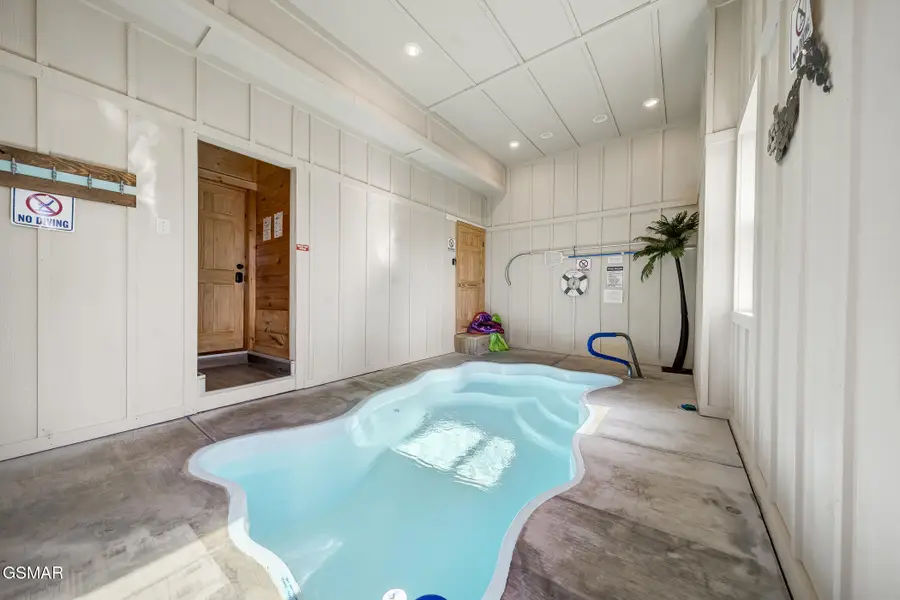 692 Stockton Drive, Sevierville, TN 37876 - Image #2