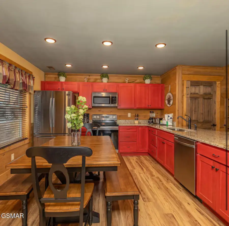 728 Still Hill Way, Gatlinburg, TN 37738 - Image #2