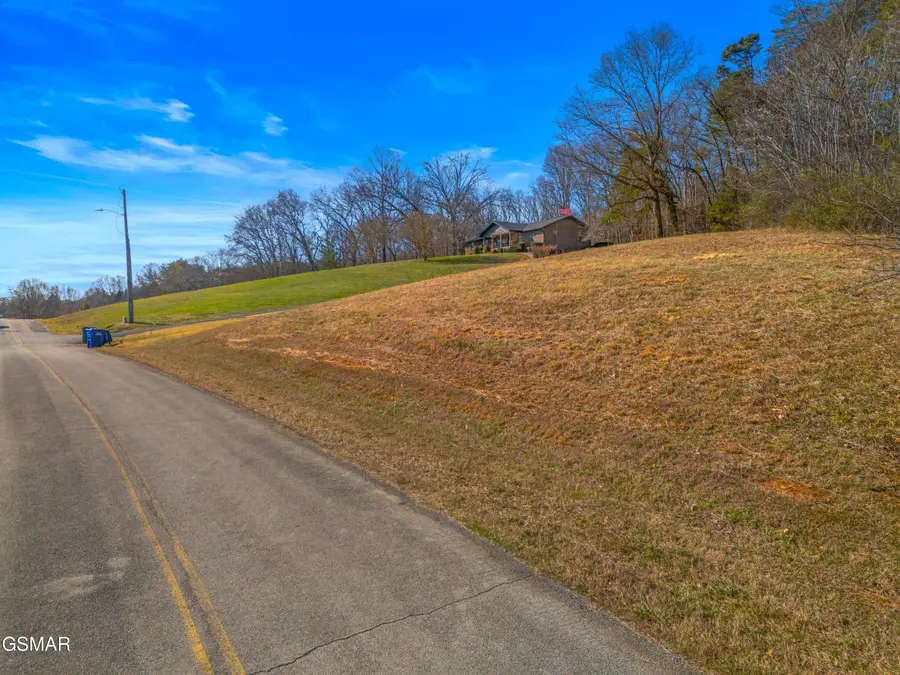 Lot 32 E Cross Road, Dandridge, TN 37725 - Image #2