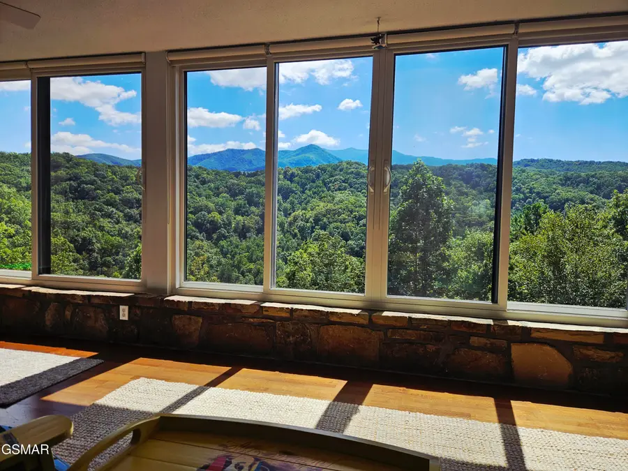 1704 Hidden Hills Rd 504, Gatlinburg, TN 37738 - #2