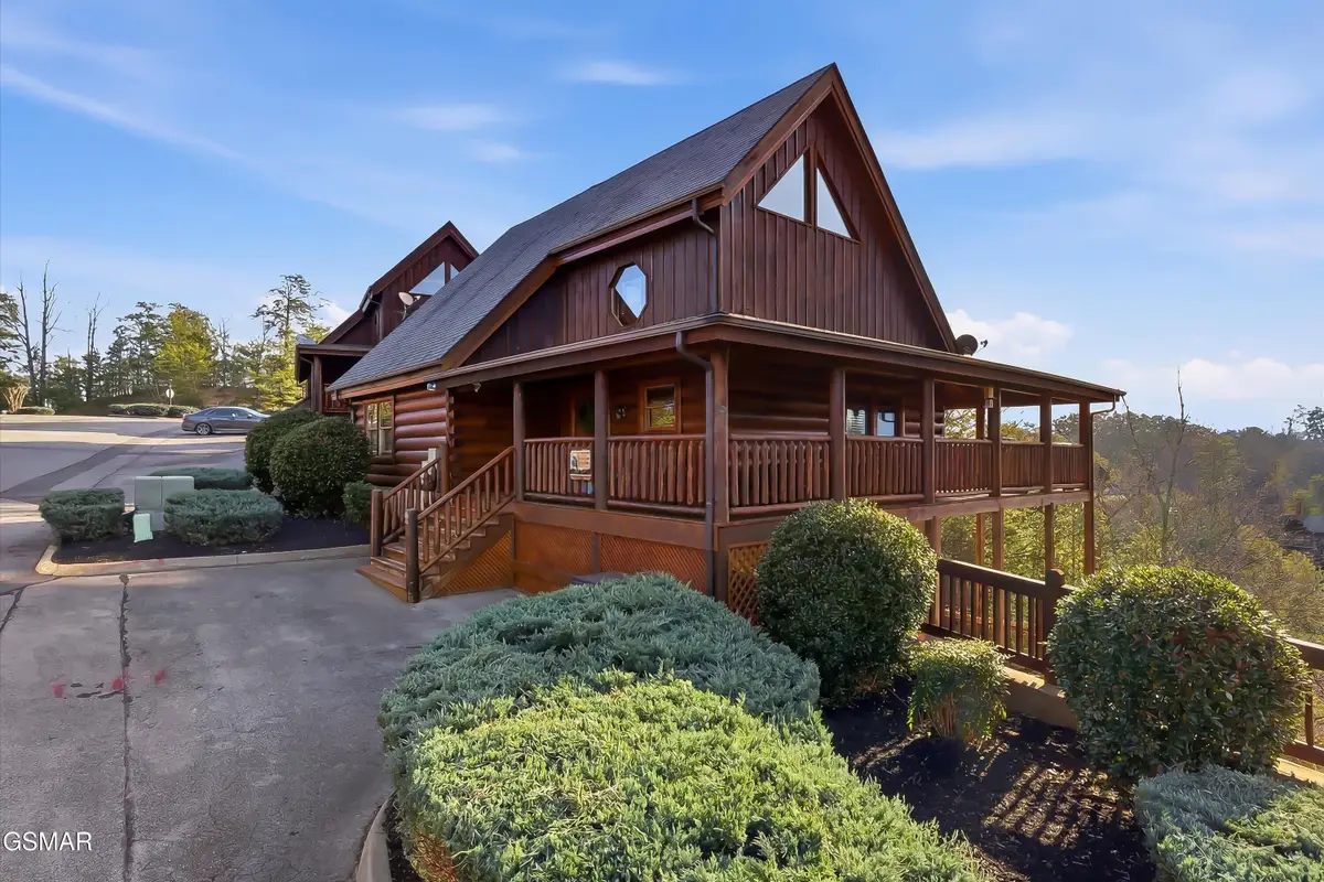 2012 Cougar Crossing Way, Sevierville, TN 37862 - #1