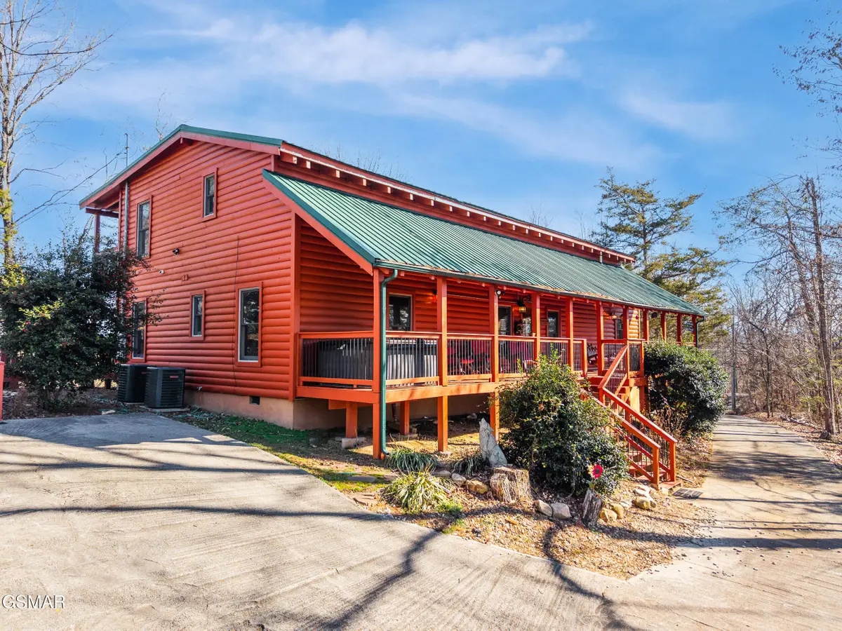 1707 Ridgecrest Drive, Sevierville, TN 37876 - #1