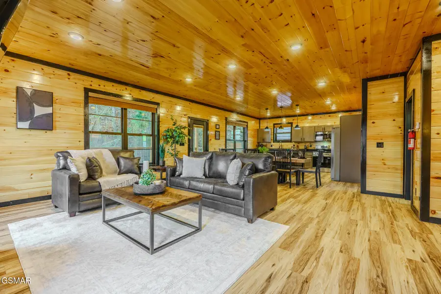 3139 Cherokee Valley Drive, Sevierville, TN 37862 - Image #2