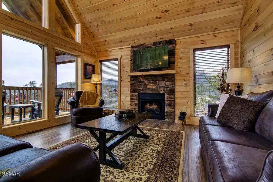 1205 Parkview Vista Way, Pigeon Forge, TN 37862 - Image #3