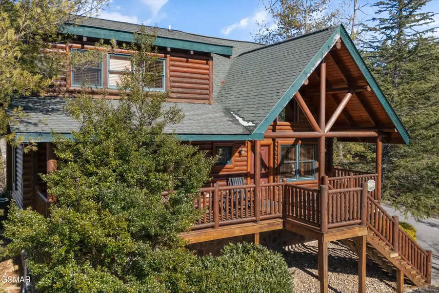 1679 Mountain Lodge Way, Pigeon Forge, TN 37862 - Image #3