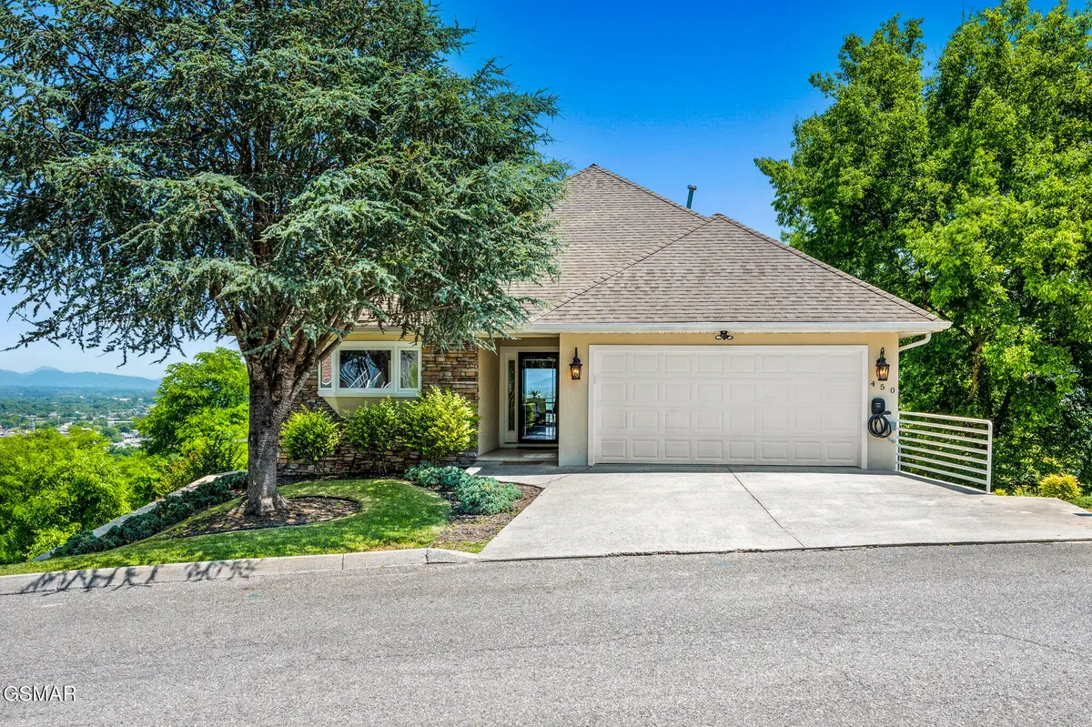 450 Maggie Mack Lane, Sevierville, TN 37862 - Image #1