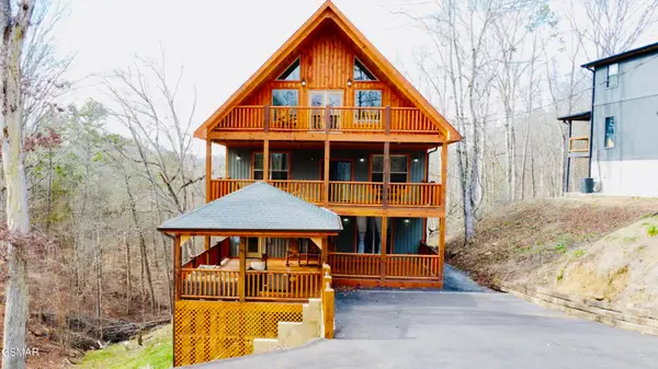 735 Timberlake Circle, Sevierville, TN 37876