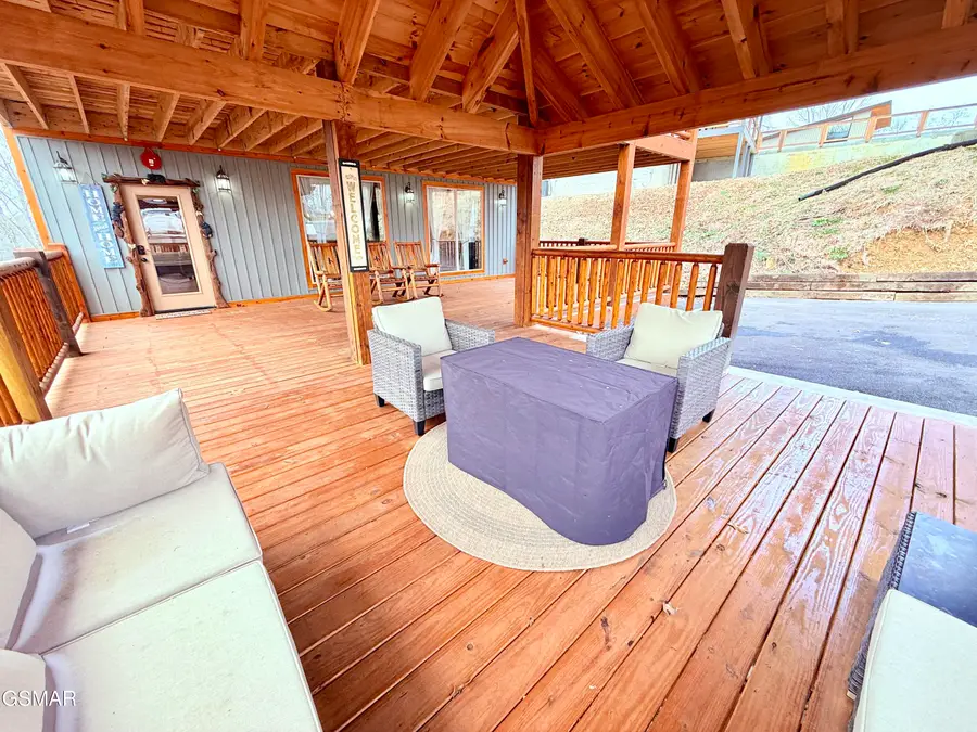 735 Timberlake Circle, Sevierville, TN 37876 - Image #3