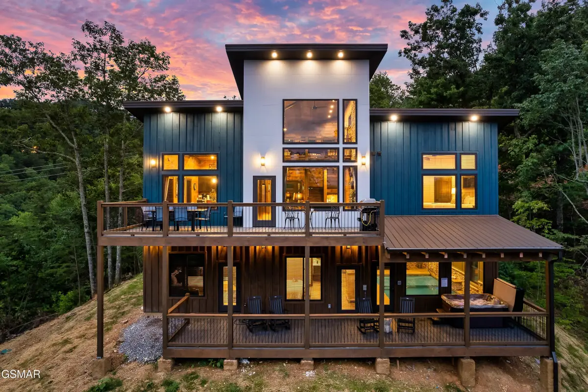 2420 Cove Mtn Lane, Sevierville, TN 37862 - Image #1